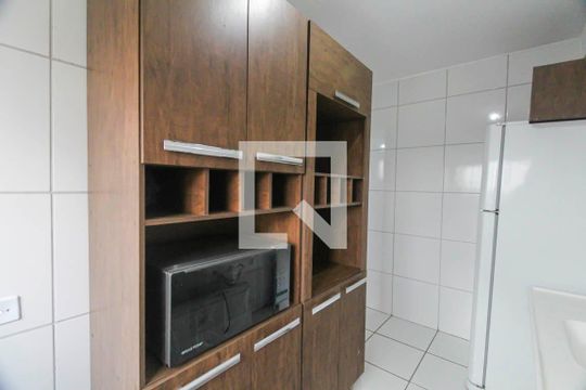 Cozinha de apartamento para alugar com 2 quartos, 47m² em Parque Boa Esperança, São Paulo