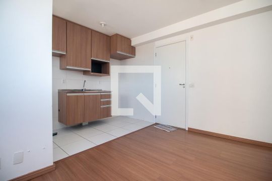 Apartamento para alugar com 2 quartos, 40m² em Jardim Germânia, São Paulo