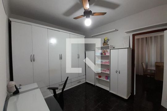 Casa à venda com 2 quartos, 139m² em Brás de Pina, Rio de Janeiro