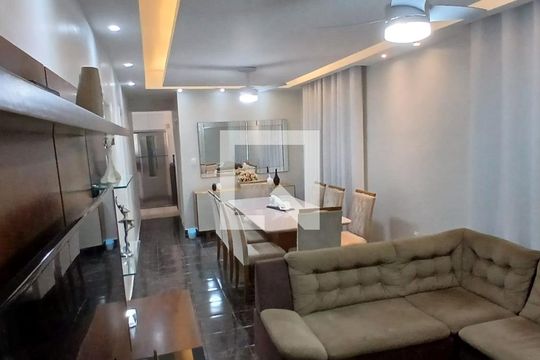 Casa à venda com 2 quartos, 139m² em Brás de Pina, Rio de Janeiro