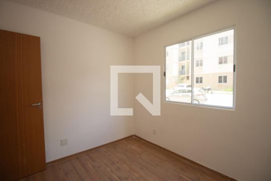 Quarto 2 de apartamento para alugar com 2 quartos, 60m² em Tribobó, São Gonçalo