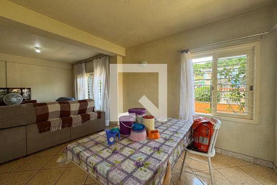 Sala de casa à venda com 2 quartos, 140m² em Scharlau, São Leopoldo