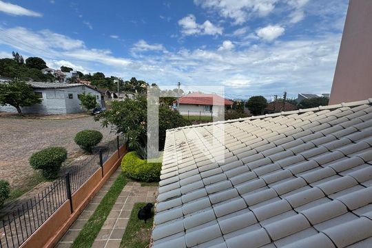 Vista de casa à venda com 2 quartos, 140m² em Scharlau, São Leopoldo