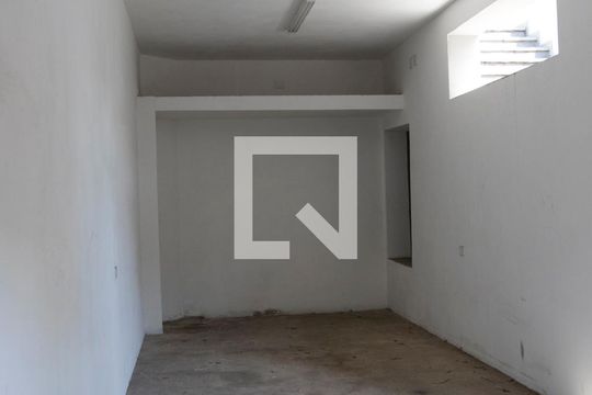 Garagem de casa para alugar com 2 quartos, 200m² em Perdizes, São Paulo