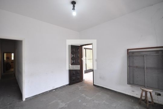 Sala de casa à venda com 2 quartos, 190m² em Vila Maria Alta, São Paulo
