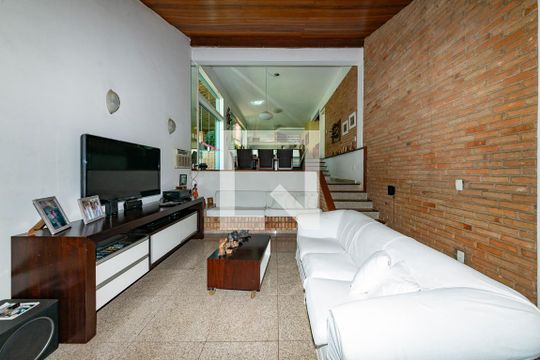 Sala 3 de casa para alugar com 6 quartos, 549m² em Santa Lúcia, Belo Horizonte