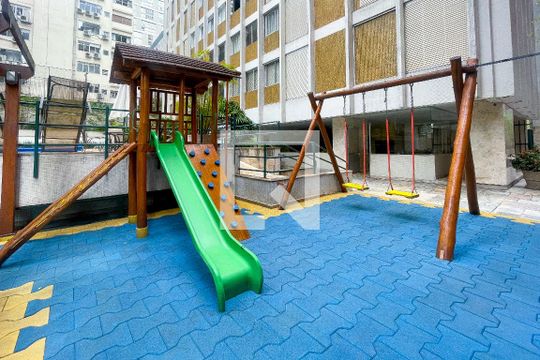 Área comum - Playground de apartamento para alugar com 3 quartos, 151m² em Cerqueira César, São Paulo