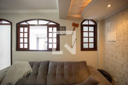 Sala de TV de casa à venda com 3 quartos, 185m² em Assunção, São Bernardo do Campo