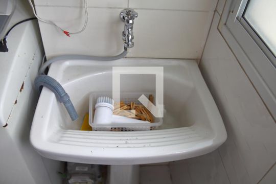 Área de Serviço  de apartamento à venda com 2 quartos, 53m² em Nova Petrópolis, São Bernardo do Campo