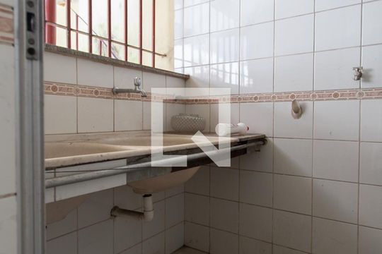 Área de Serviço de casa à venda com 3 quartos, 100m² em Santa Branca, Belo Horizonte