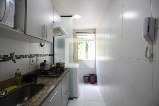 Cozinha de apartamento à venda com 2 quartos, 52m² em Curicica, Rio de Janeiro