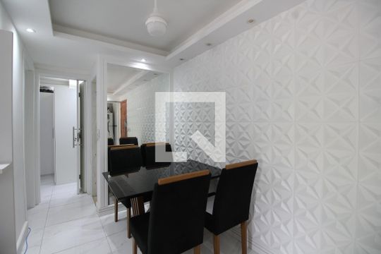 Sala de apartamento à venda com 2 quartos, 52m² em Curicica, Rio de Janeiro
