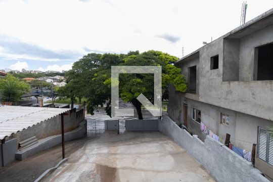 Vista Quarto 1 de casa para alugar com 2 quartos, 70m² em Cidade Antônio Estêvão de Carvalho, São Paulo