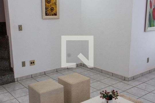 SALA de casa à venda com 3 quartos, 300m² em Jardim Santa Genebra, Campinas