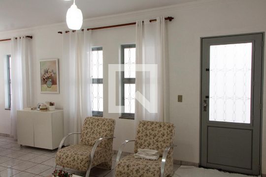 Casa à venda com 3 quartos, 300m² em Jardim Santa Genebra, Campinas