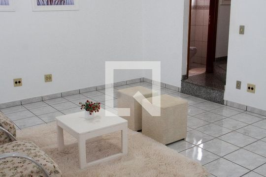 SALA de casa à venda com 3 quartos, 300m² em Jardim Santa Genebra, Campinas