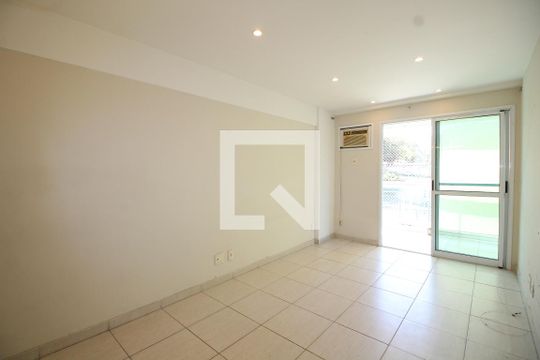 Sala de apartamento à venda com 2 quartos, 140m² em Freguesia (jacarepaguá), Rio de Janeiro
