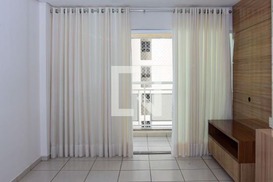 Sala de apartamento para alugar com 2 quartos, 58m² em Vila dos Alpes, Goiânia