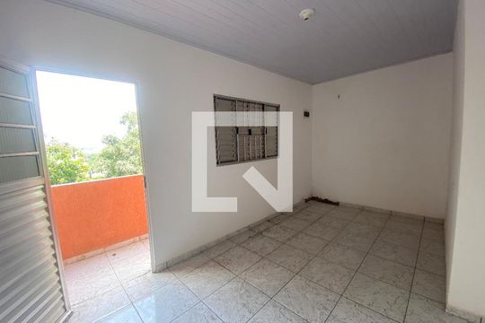 Studio de casa para alugar com 1 quarto, 80m² em Vila Alzira, Guarulhos