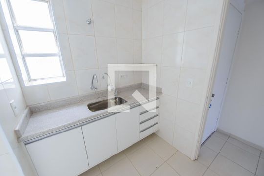 Cozinha de apartamento para alugar com 3 quartos, 135m² em Centro, Taubaté