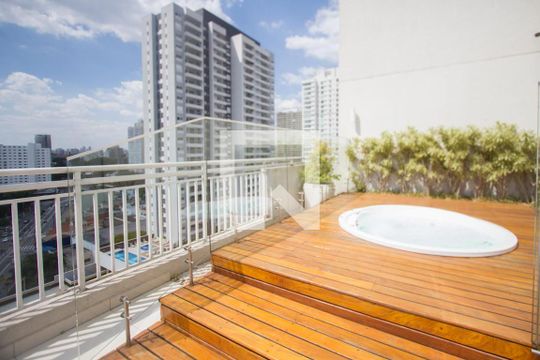 Hidromassagem de apartamento à venda com 1 quarto, 32m² em Santo Amaro, São Paulo