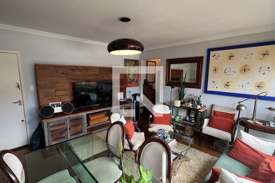 Sala  de apartamento para alugar com 1 quarto, 55m² em  Cerqueira César, São Paulo