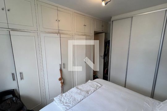 Quarto  de apartamento para alugar com 1 quarto, 55m² em  Cerqueira César, São Paulo