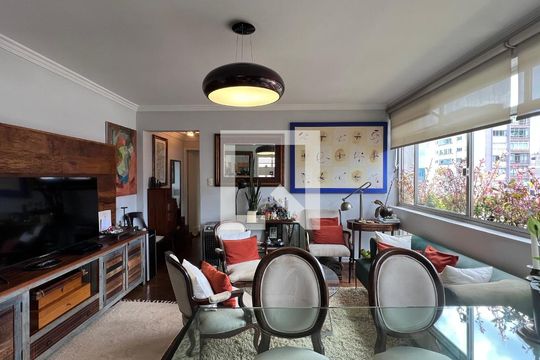 Sala  de apartamento para alugar com 1 quarto, 55m² em  Cerqueira César, São Paulo