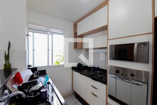 Cozinha e Área de Serviço de apartamento à venda com 2 quartos, 38m² em Jardim Rosa de Franca, Guarulhos