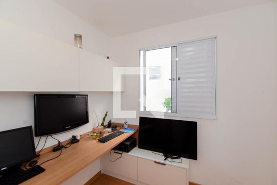 Quarto 1 de apartamento à venda com 2 quartos, 38m² em Jardim Rosa de Franca, Guarulhos