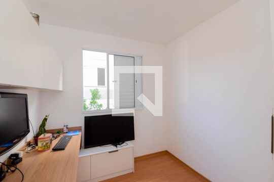 Quarto 1 de apartamento à venda com 2 quartos, 38m² em Jardim Rosa de Franca, Guarulhos