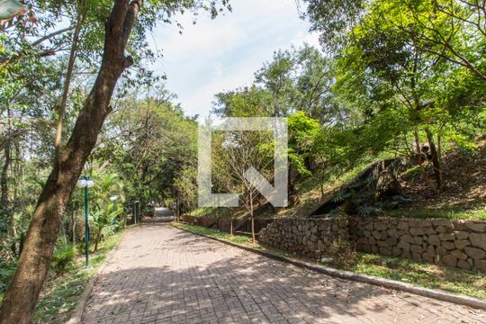 Área comum de casa de condomínio à venda com 3 quartos, 380m² em Alphaville, Santana de Parnaíba