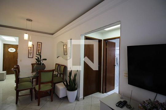 Sala de apartamento para alugar com 1 quarto, 70m² em Baeta Neves, São Bernardo do Campo