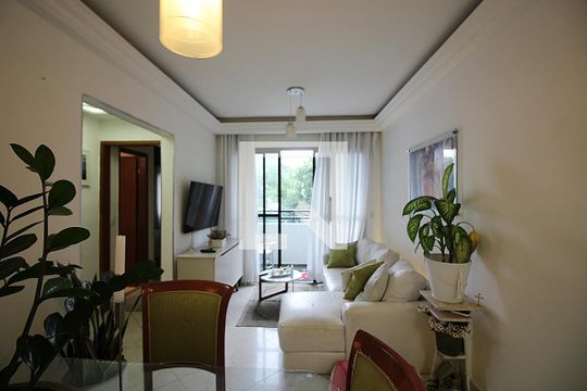 Sala de apartamento para alugar com 1 quarto, 70m² em Baeta Neves, São Bernardo do Campo