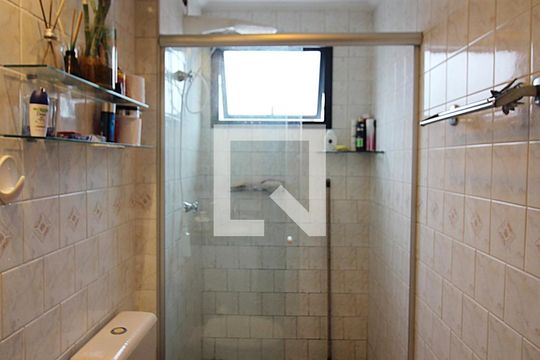 Quarto 1 - Suíte Banheiro de apartamento para alugar com 1 quarto, 70m² em Baeta Neves, São Bernardo do Campo