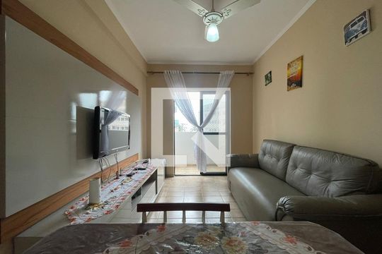 Apartamento para alugar com 1 quarto, 58m² em Vilamar, Praia Grande
