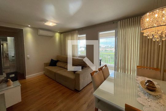 Sala de apartamento à venda com 2 quartos, 64m² em Vila Prost de Souza, Campinas