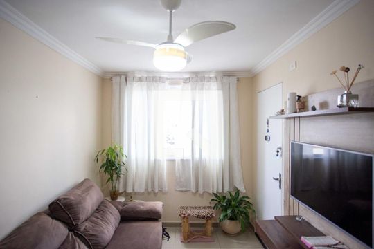 Sala de apartamento à venda com 2 quartos, 48m² em Campanário, Diadema
