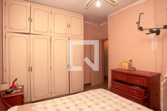 Quarto 1 de casa à venda com 3 quartos, 260m² em Petrópolis, Porto Alegre
