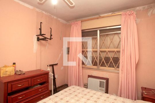 Quarto 1 de casa à venda com 3 quartos, 260m² em Petrópolis, Porto Alegre