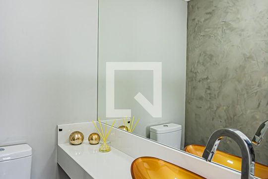 Lavabo de apartamento para alugar com 3 quartos, 117m² em Vila Albertina, São Paulo