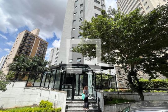 Fachada de apartamento à venda com 3 quartos, 83m² em Vila Mascote, São Paulo