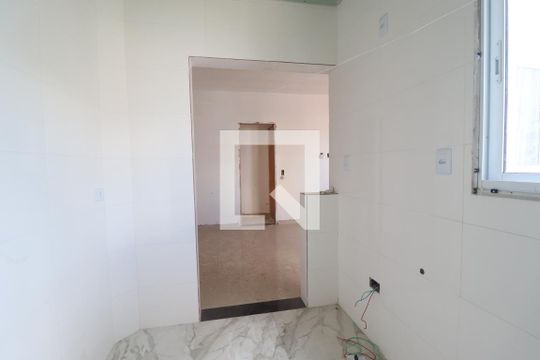 Corredor de apartamento para alugar com 2 quartos, 82m² em Vila Valparaíso, Santo André
