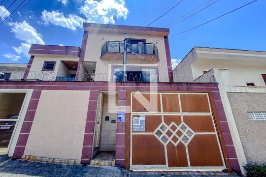 Fachada - Plaquinha de casa à venda com 3 quartos, 260m² em Vila Invernada, São Paulo