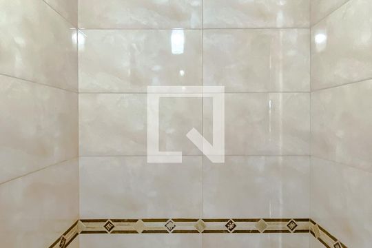 Lavabo de casa à venda com 3 quartos, 260m² em Vila Invernada, São Paulo