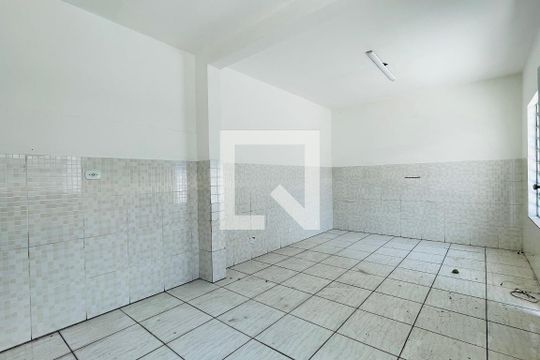 Edícula de casa para alugar com 3 quartos, 250m² em Jardim Bom Clima, Guarulhos