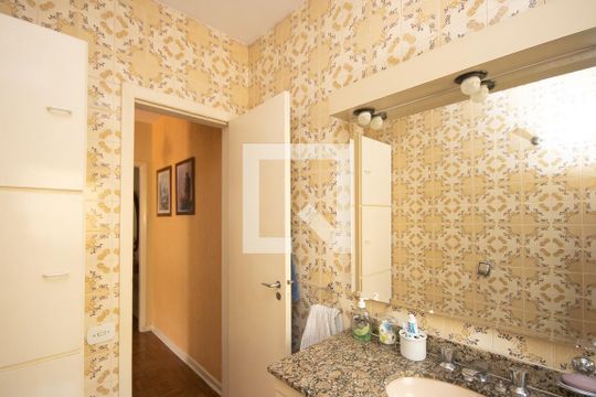 Banheiro de casa à venda com 3 quartos, 150m² em Vila Maria, São Paulo