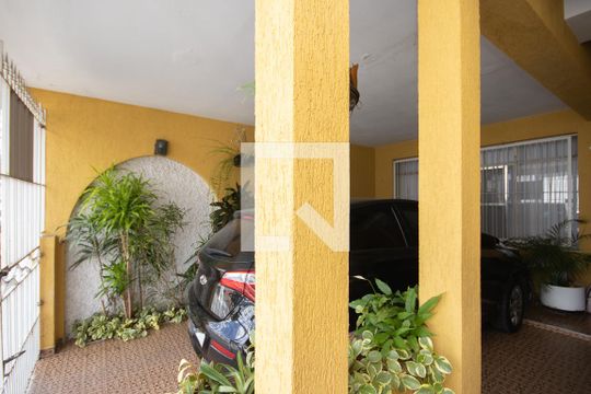 Garagem de casa à venda com 3 quartos, 150m² em Vila Maria, São Paulo