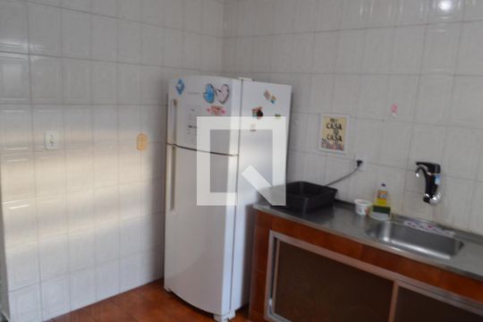 Cozinha de casa de condomínio à venda com 3 quartos, 200m² em Taquara, Rio de Janeiro