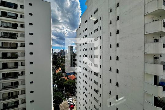 Vista Quarto 2 de apartamento para alugar com 3 quartos, 172m² em Cidade Monções, São Paulo